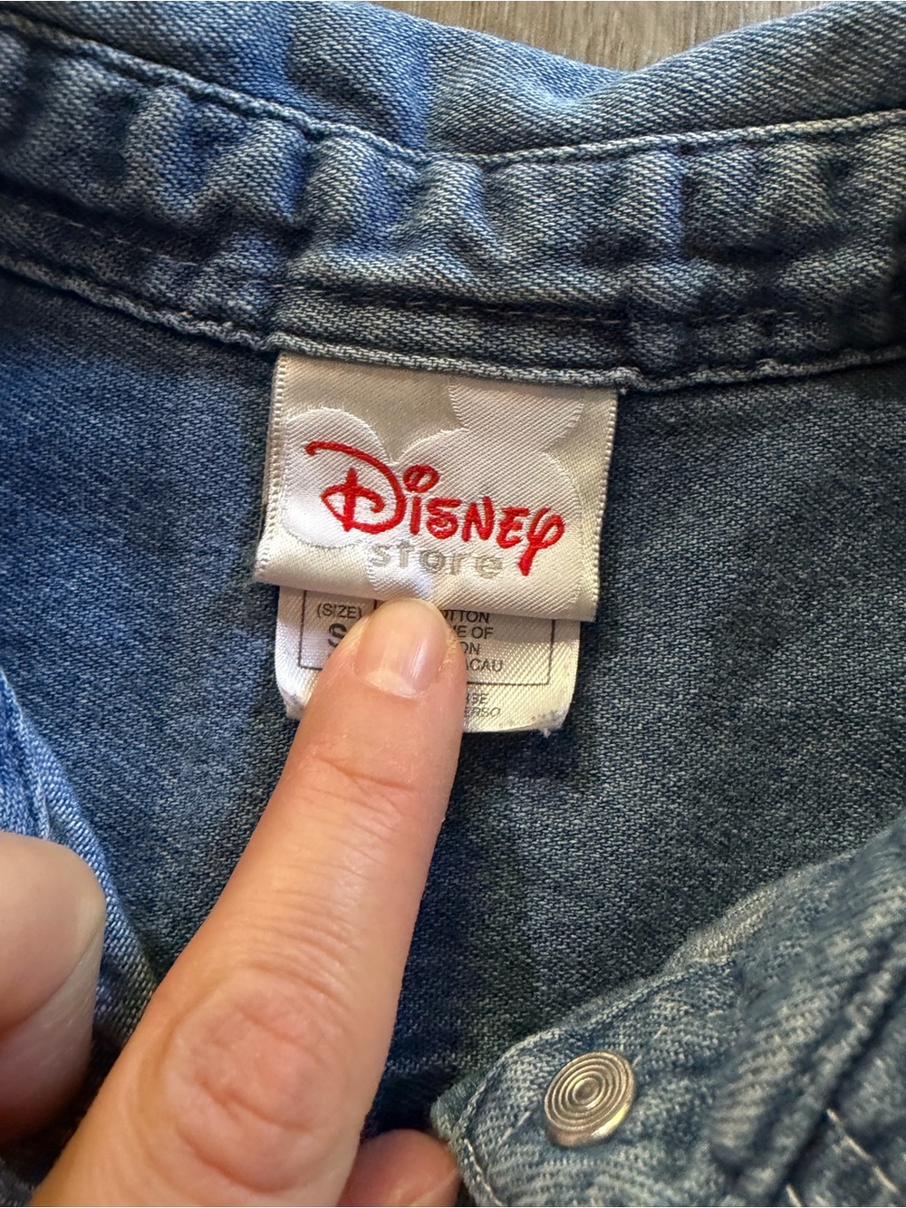 Vintage Disney Store Denim Button Front Blouse with Mickey Mouse Embroidery - Picture 6 of 6